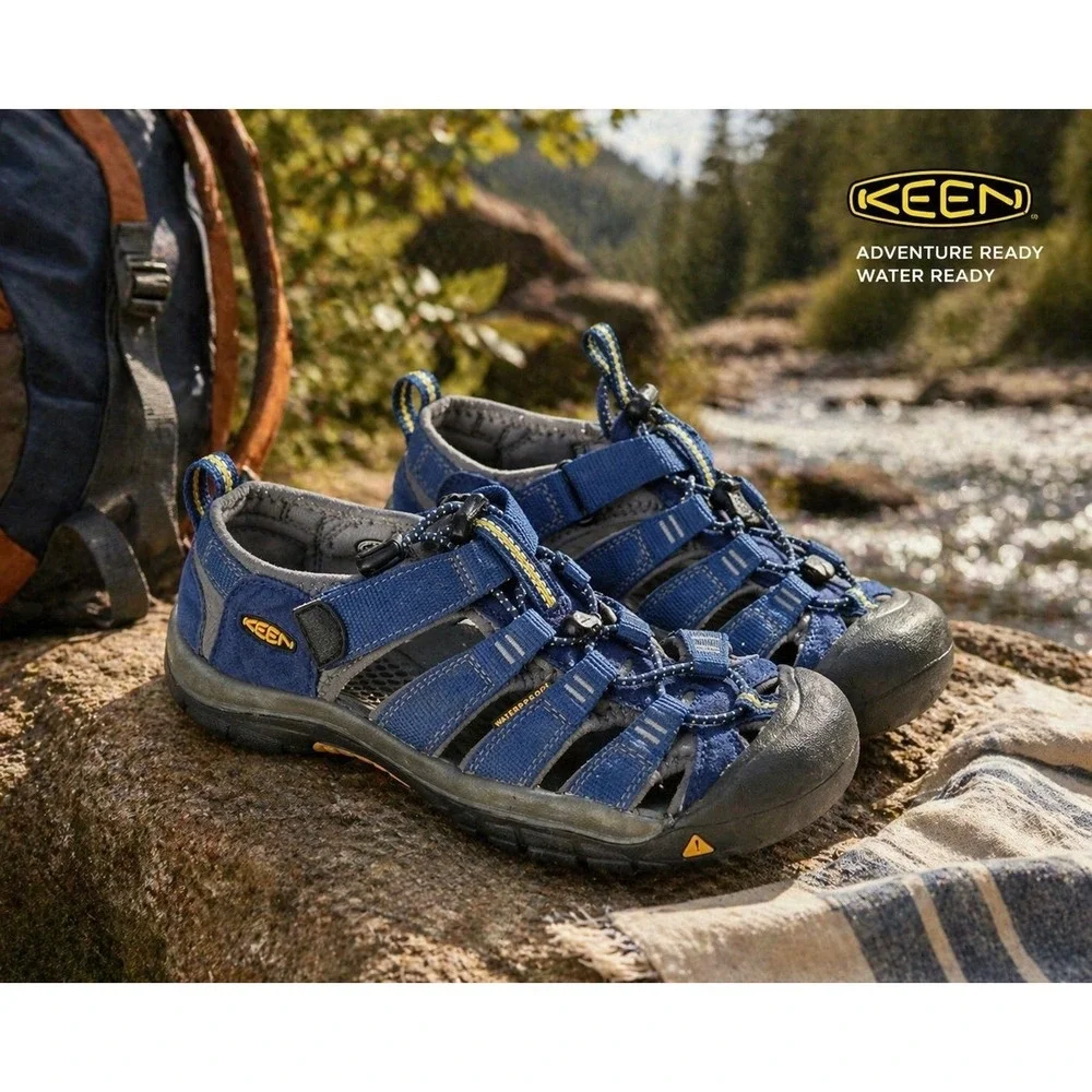 KEEN Newport H2 Sandals Blue Waterproof Hiking Sport Trail Water Big Kids 5 EU37